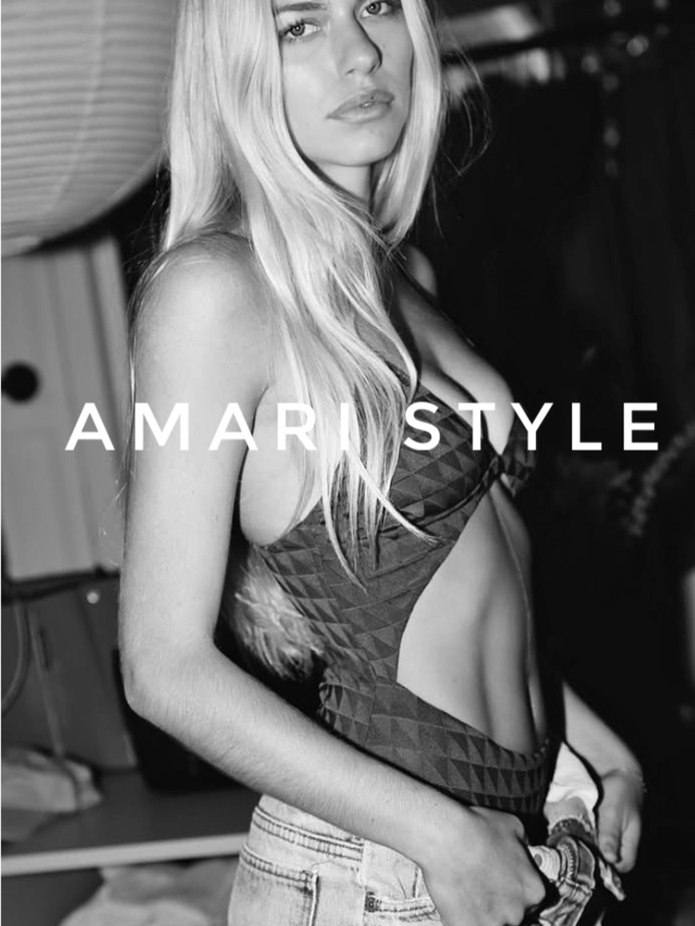 ACACIA - Amari Full Piece Cut Out Swimsuit in Oni - M - Picture 10 of 16
